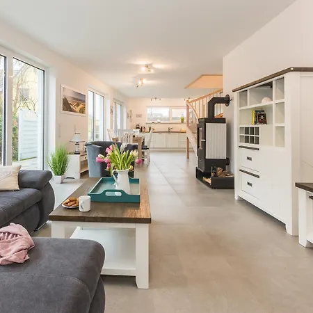 Strandhaus Lindenstrasse * Zingst